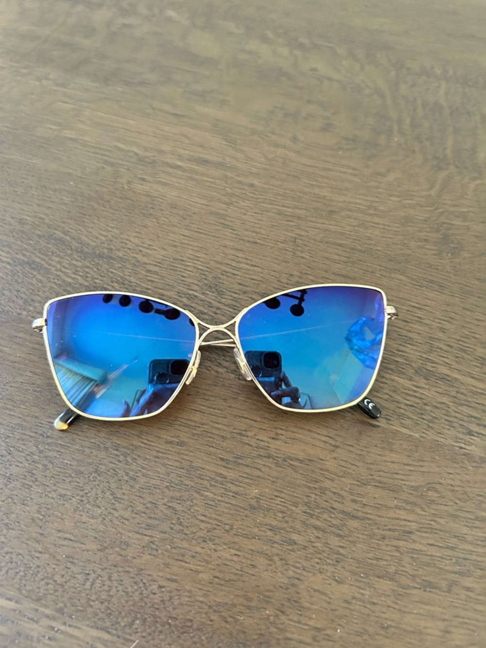 Oliver Peoples Marylse gold rim cat eye blue lens